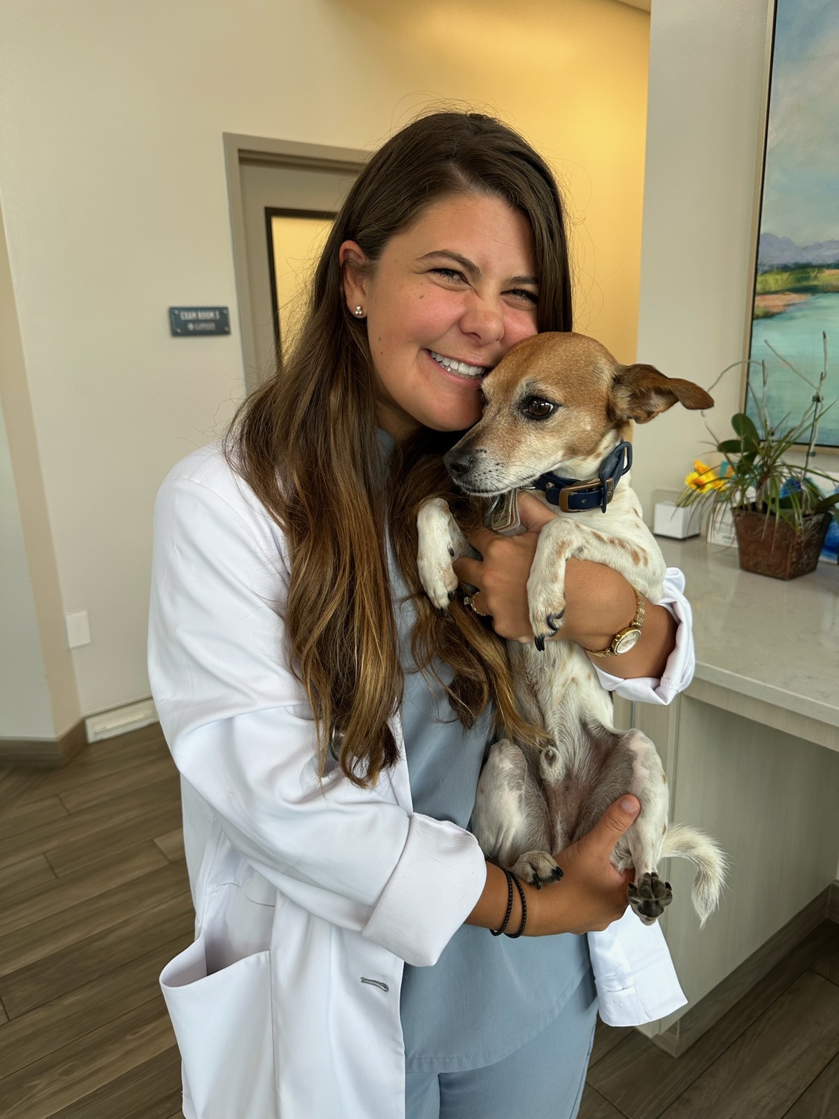 Dr. Ana Leah Meaux at Carson Vet in Lafayette